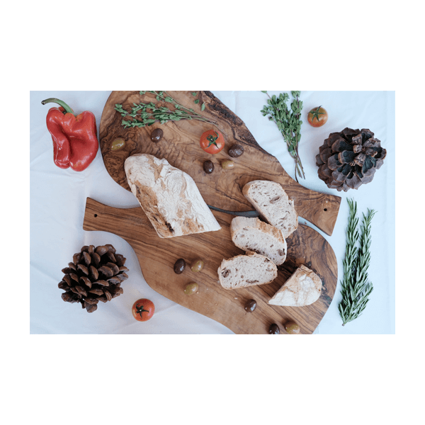 Zum Brot passt prima ein gutes Olivenöl.